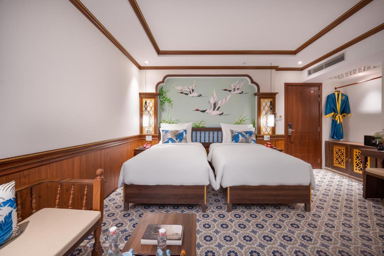 Hoi An Babylon Riverside Hotel & Spa Exterior photo