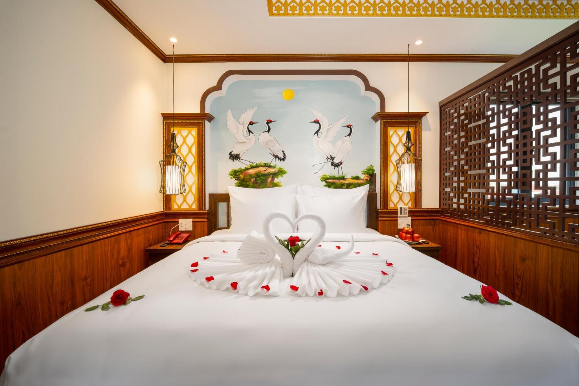 Hoi An Babylon Riverside Hotel & Spa Exterior photo