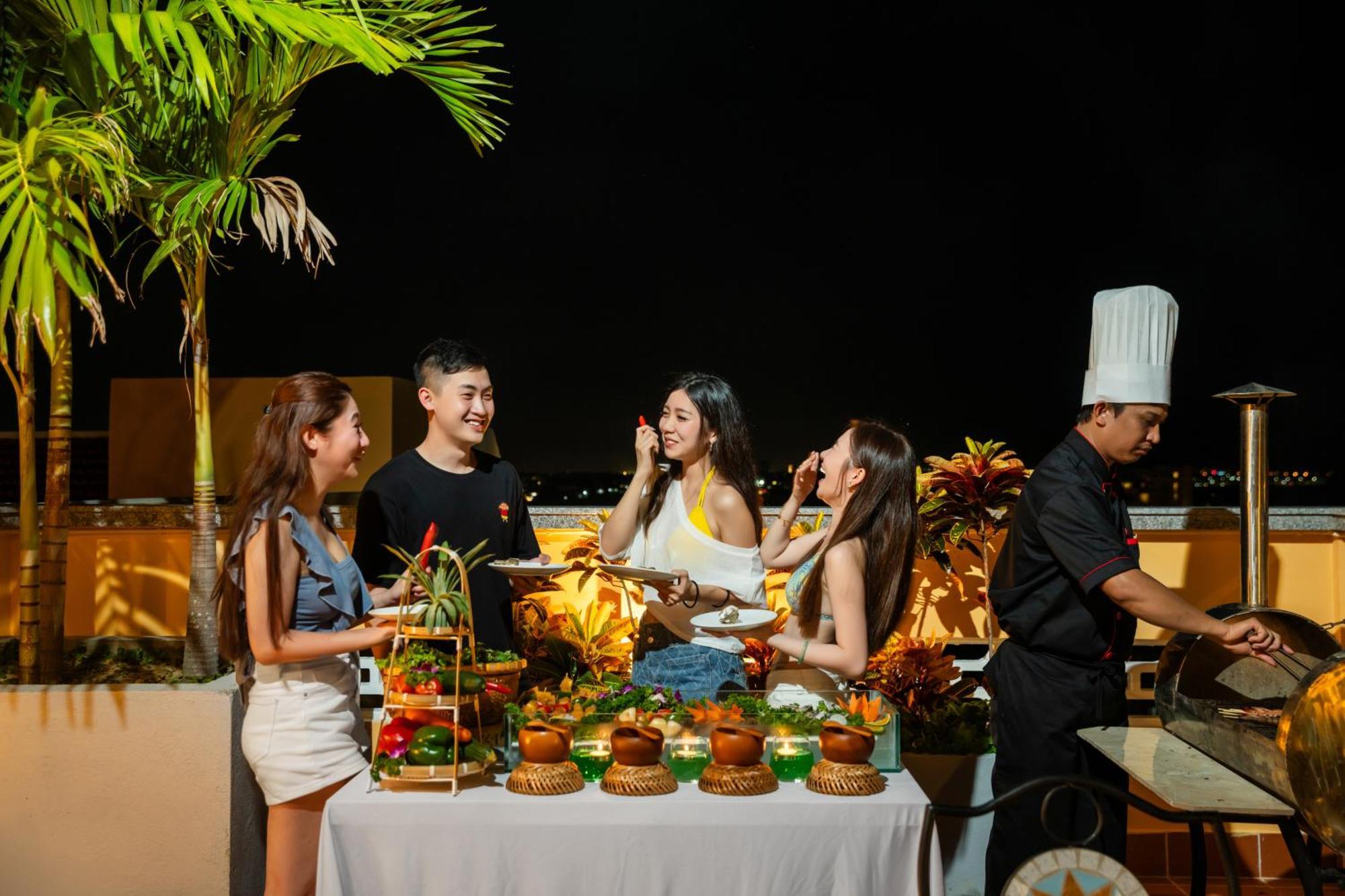 Hoi An Babylon Riverside Hotel & Spa Exterior photo