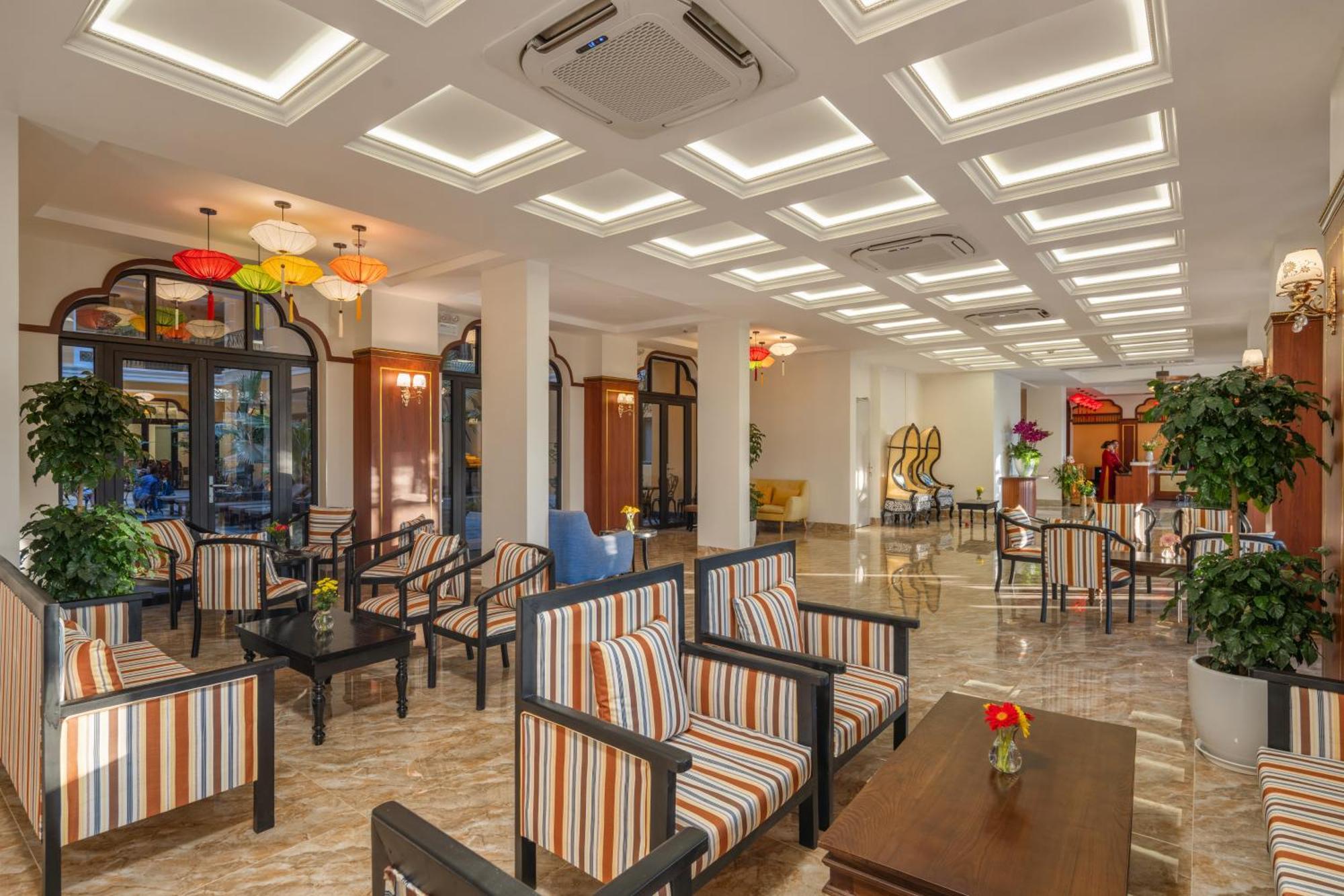 Hoi An Babylon Riverside Hotel & Spa Exterior photo