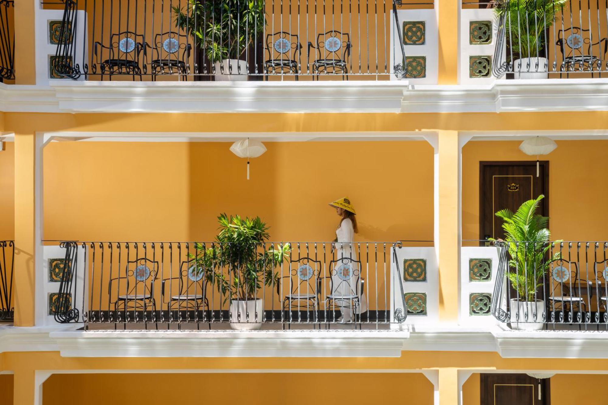 Hoi An Babylon Riverside Hotel & Spa Exterior photo